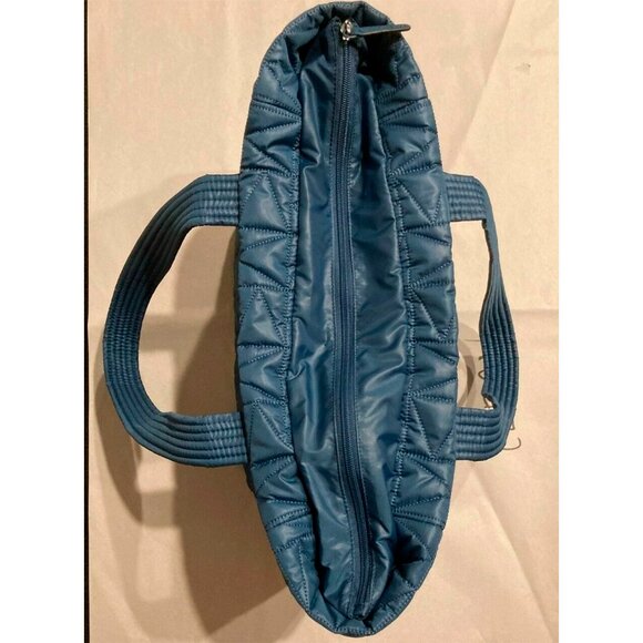 S Michael Kors Winnie Quilted Nylon Blue Large Tote 35T1TW4T3C $398 Chambray - Picture 3 of 10